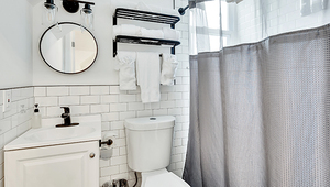 Secondary Bathroom Townhouse Northside